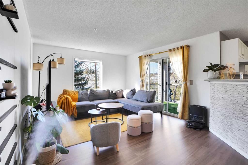 301, 6000 Somervale Court SW, Calgary — photo 3 of 27