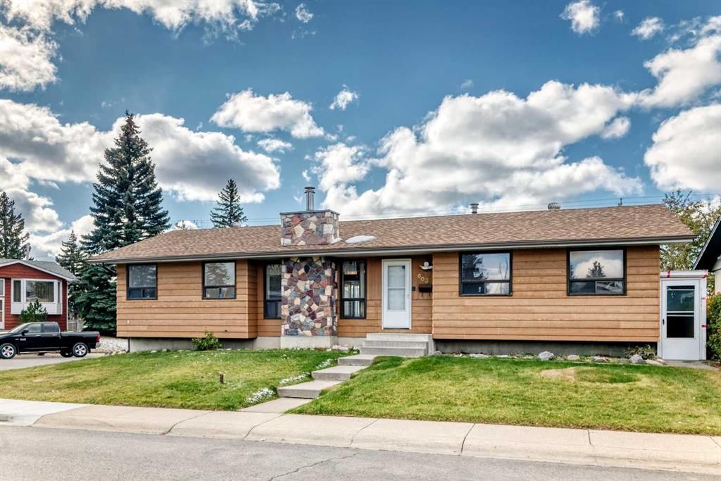 603 Mariposa Place, Calgary — main listing photo