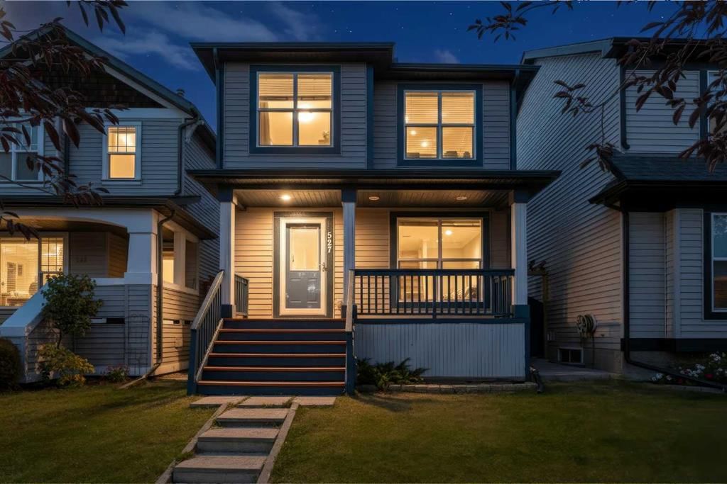 527 Prestwick Circle SE, Calgary — photo 4 of 34