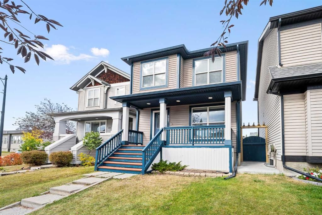 527 Prestwick Circle SE, Calgary — photo 5 of 34