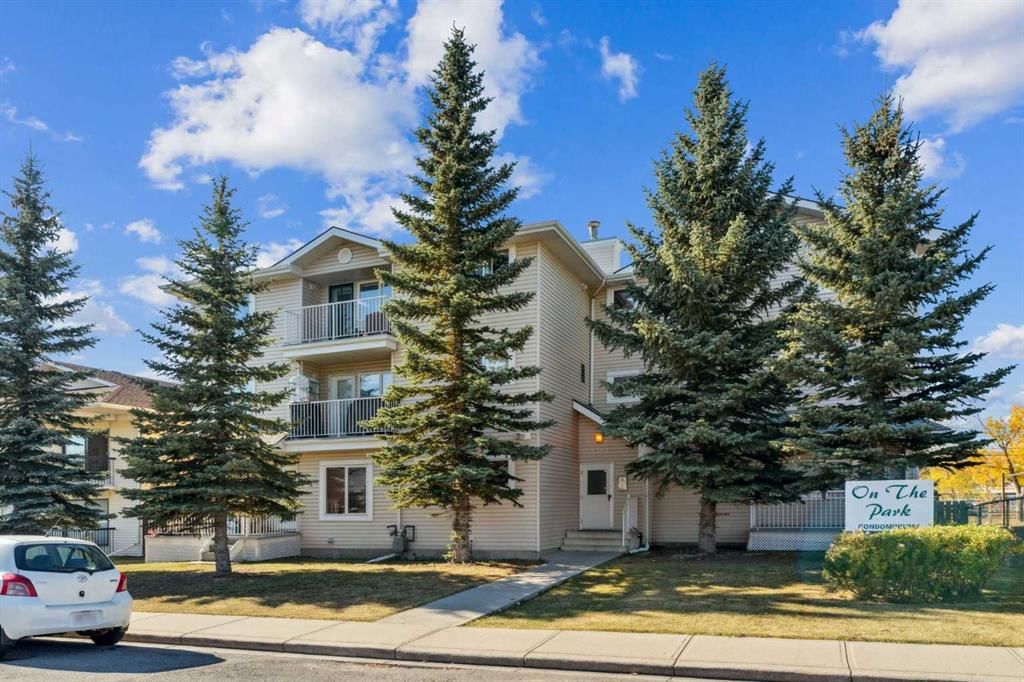 303, 4327 75 Street NW, Calgary — main listing photo