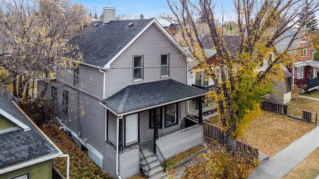 1112 8 Street SE, Calgary — photo 4 of 19
