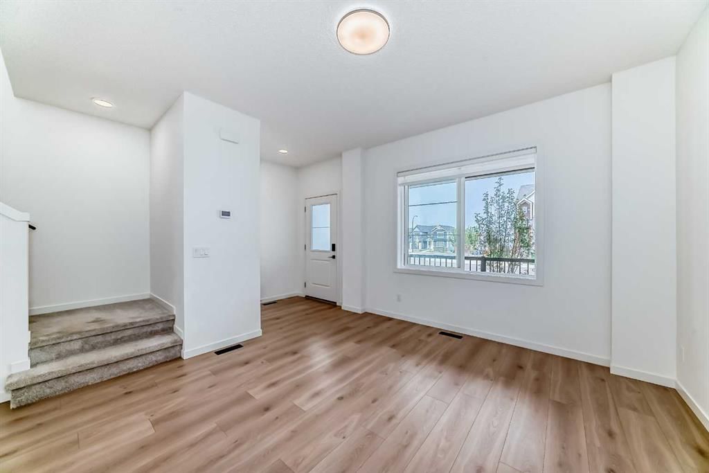 9 Sage Hill Path NW, Calgary — photo 5 of 49