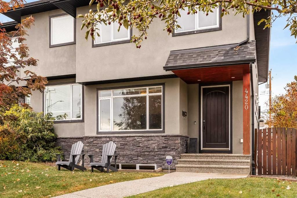 4420 33 Avenue SW, Calgary — photo 2 of 49
