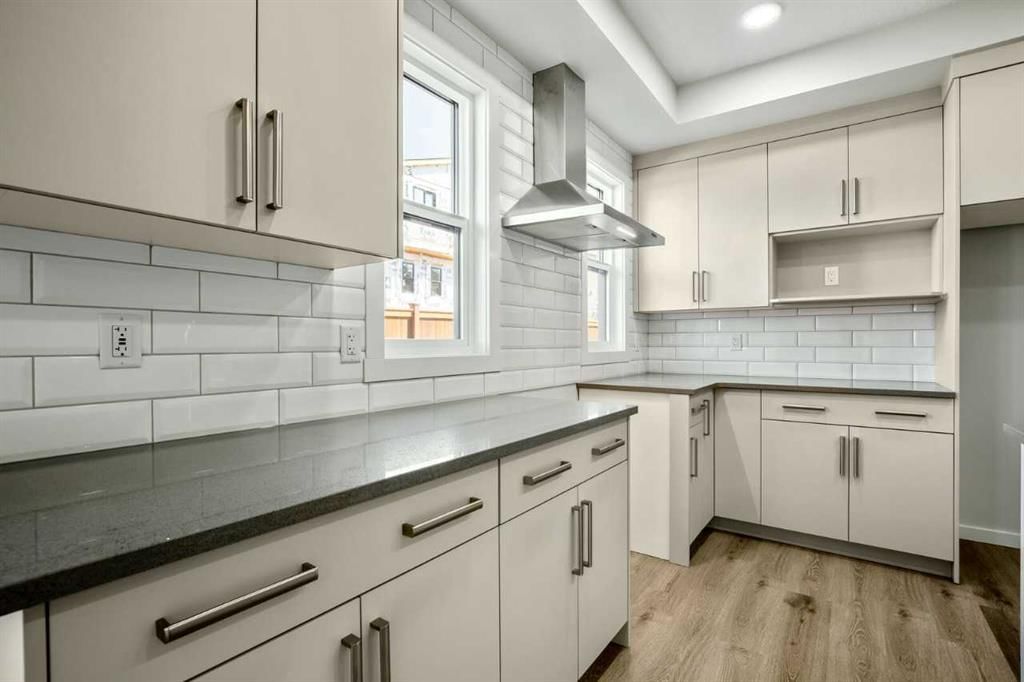 49 Heartwood Lane SE, Calgary — photo 4 of 15