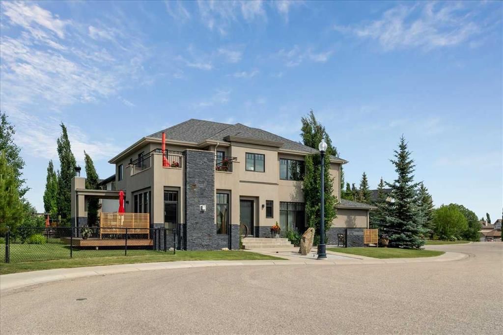 374 Discovery Ridge Way SW, Calgary — photo 3 of 50