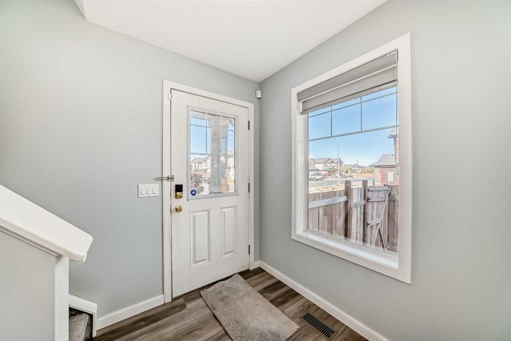 430 Skyview Ranch Way NE, Calgary — photo 3 of 24