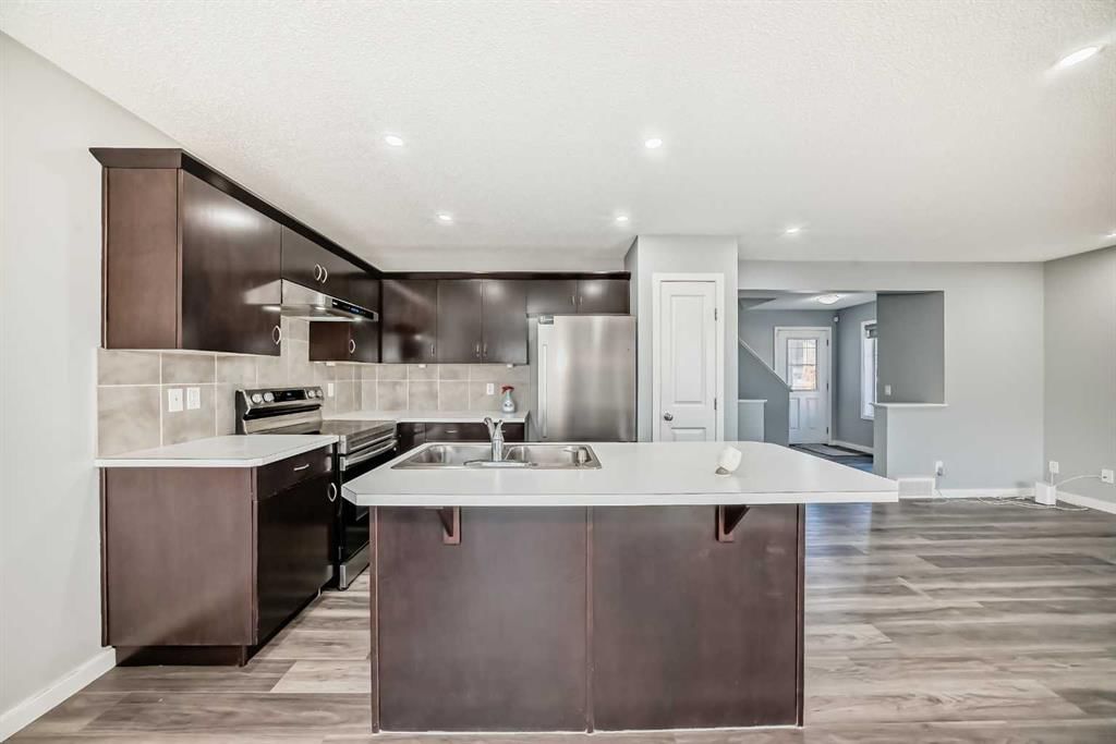430 Skyview Ranch Way NE, Calgary — photo 4 of 24