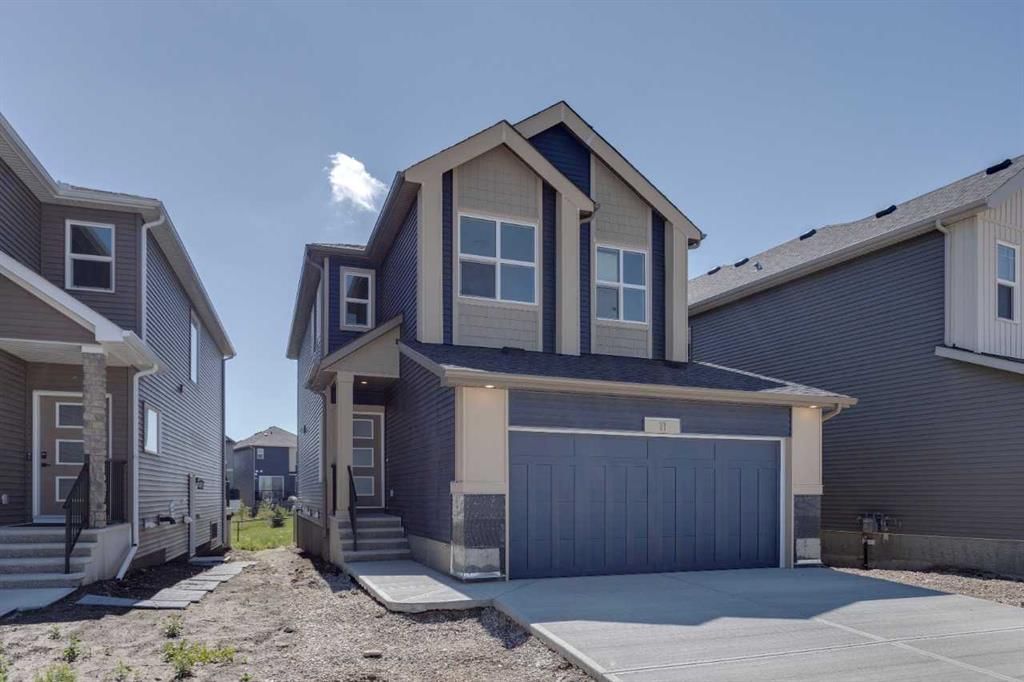11 Lewiston View NE, Calgary — main listing photo