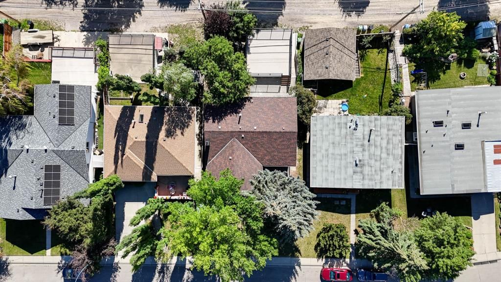 5016 Nemiskam Road NW, Calgary — photo 2 of 47