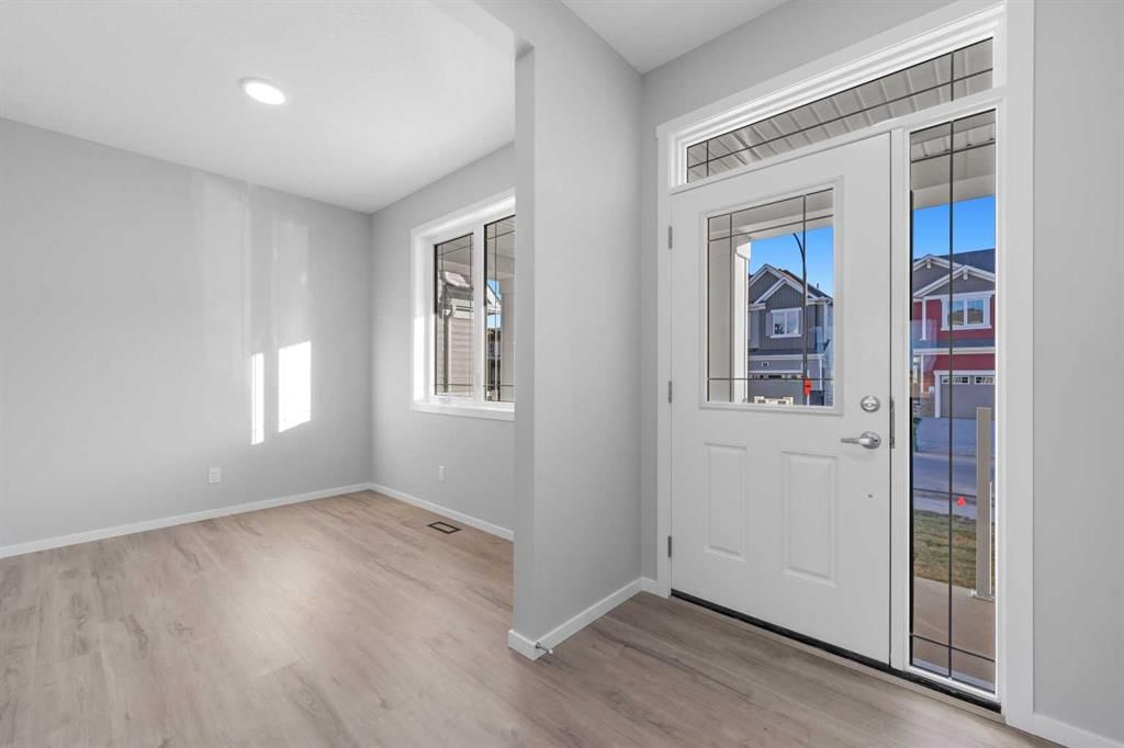 38 Cityside View NE, Calgary — photo 2 of 50