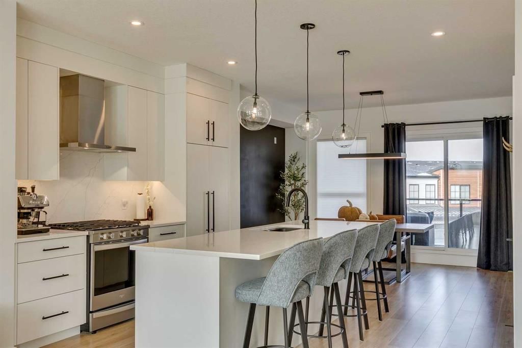 7836 Spring Willow Drive SW, Calgary — main listing photo