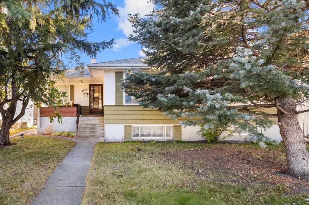 3519 34 Avenue SW, Calgary — photo 3 of 46