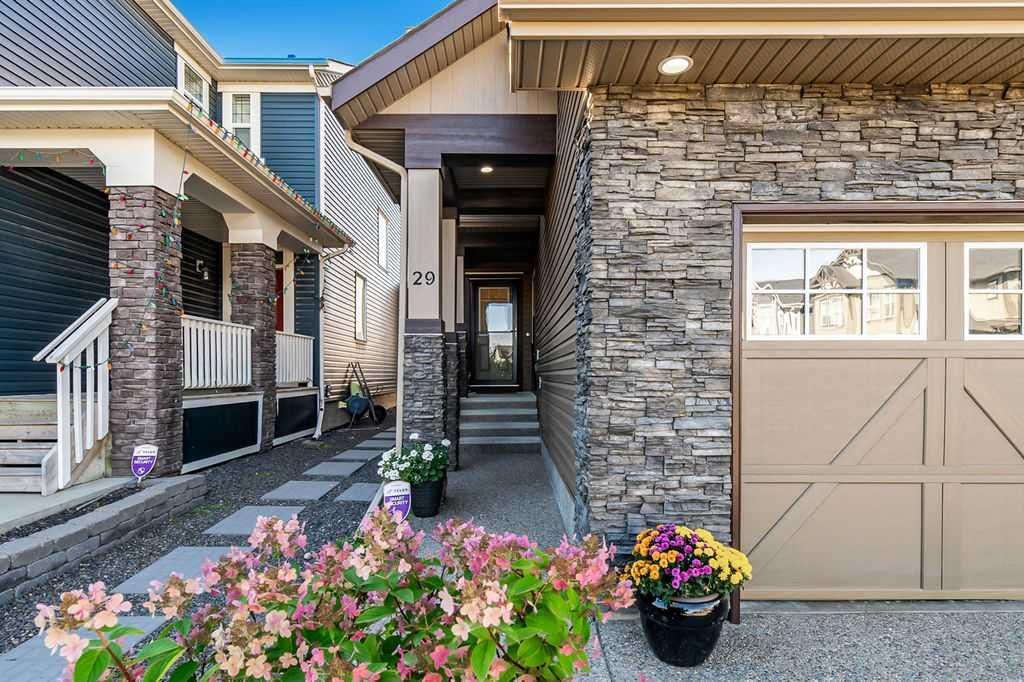 29 Cougar Ridge Close SW, Calgary — photo 3 of 41