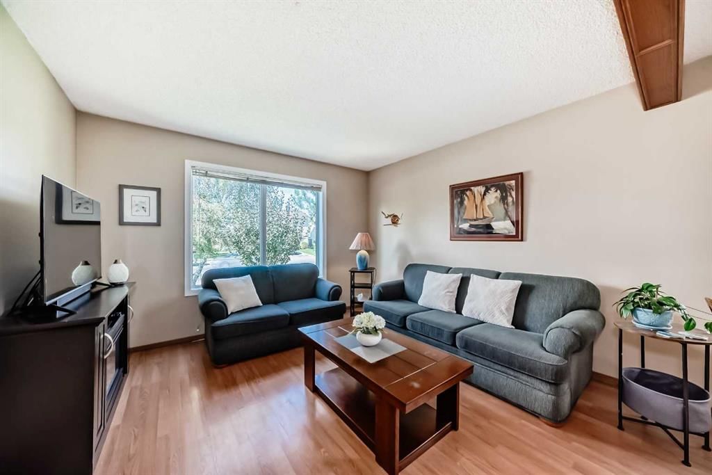 223 Martindale Boulevard NE, Calgary — photo 2 of 42