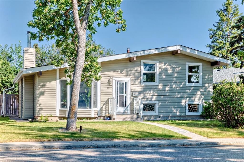 129 Glenpatrick Drive SW, Calgary — main listing photo