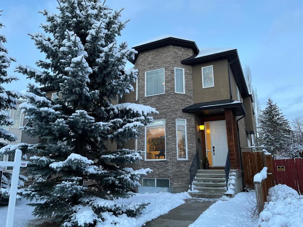 4530 20 Avenue NW, Calgary — main listing photo