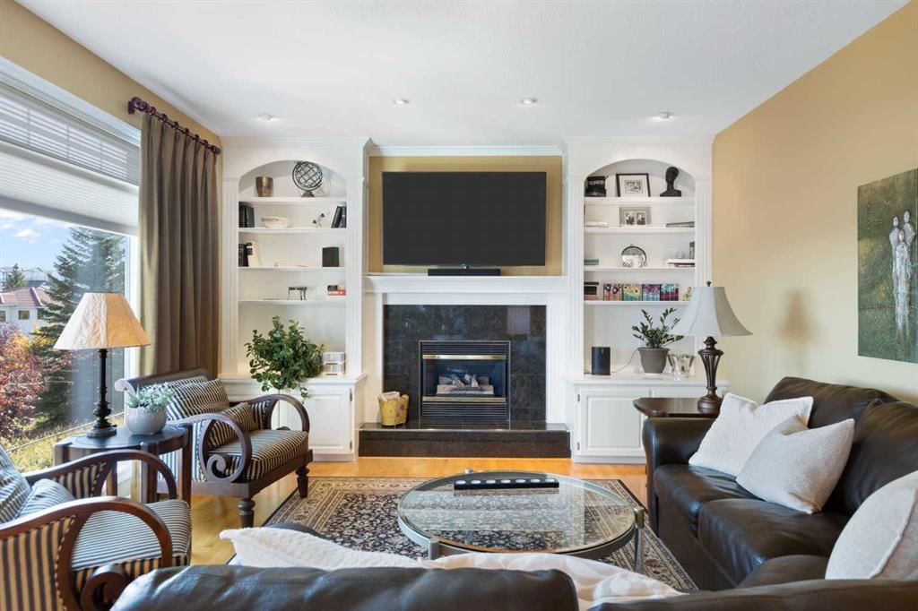 22 Hamptons Heights NW, Calgary — photo 4 of 50