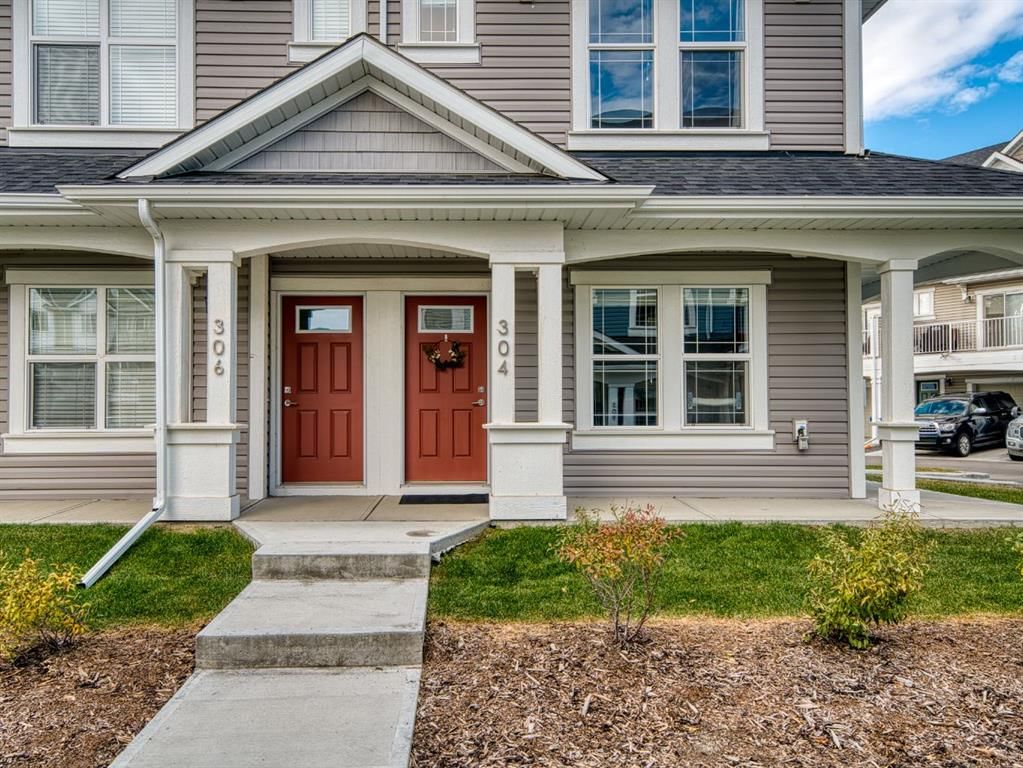 304 Copperstone Manor SE, Calgary — photo 3 of 38
