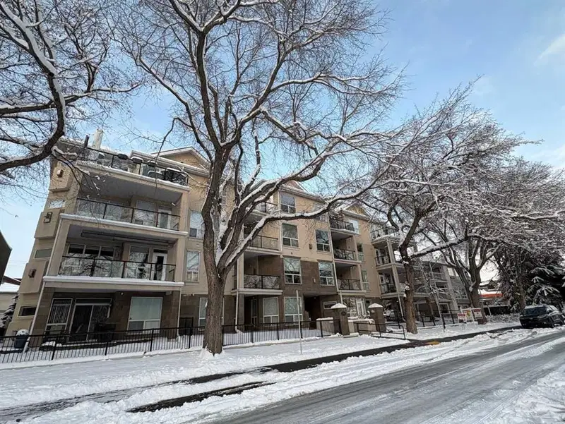 407, 3412 Parkdale Boulevard NW, Calgary — main listing photo
