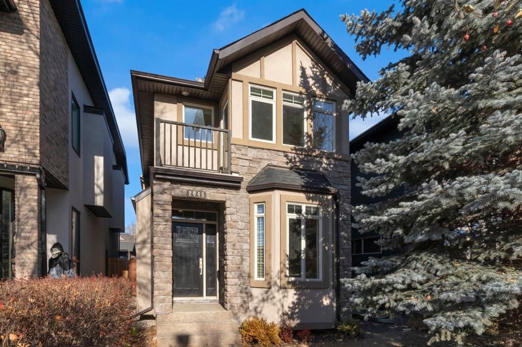 2046 49 Avenue SW, Calgary — main listing photo