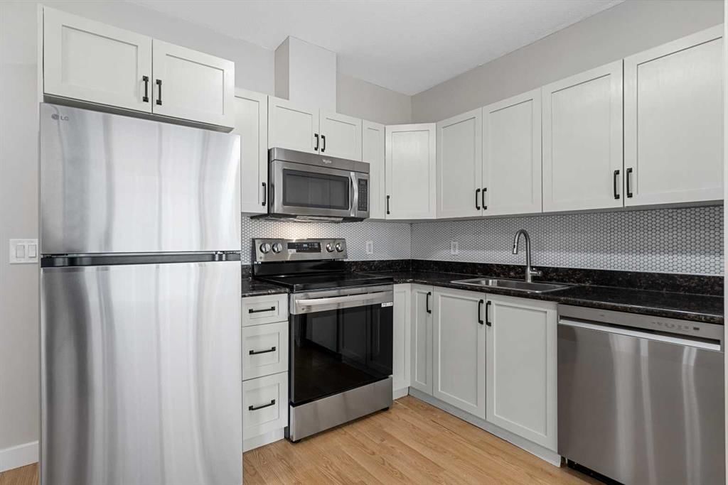 508, 3820 Brentwood Road NW, Calgary — main listing photo