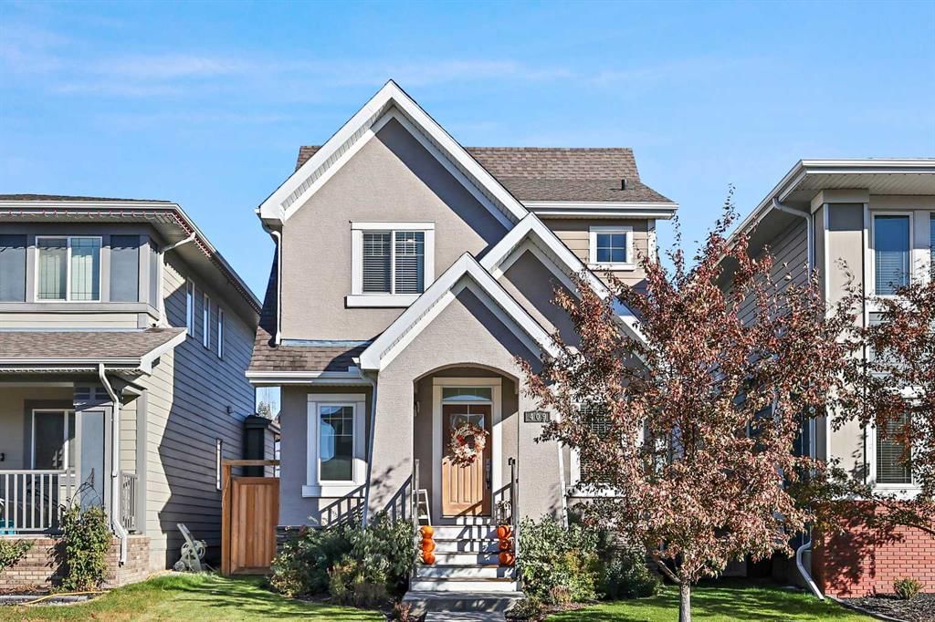 409 Marquis Heights SE, Calgary — main listing photo