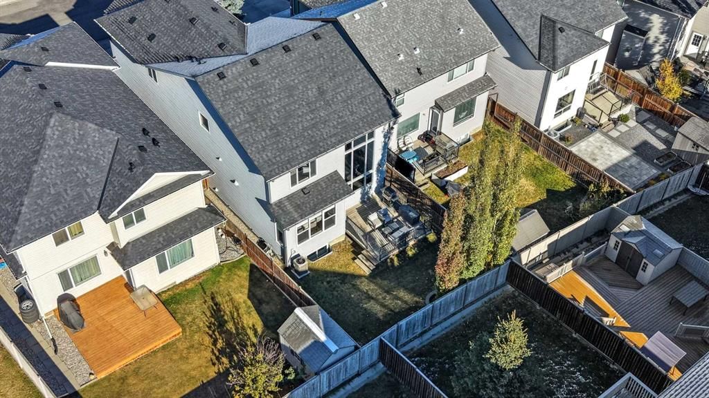 587 Panora Way NW, Calgary — photo 5 of 50