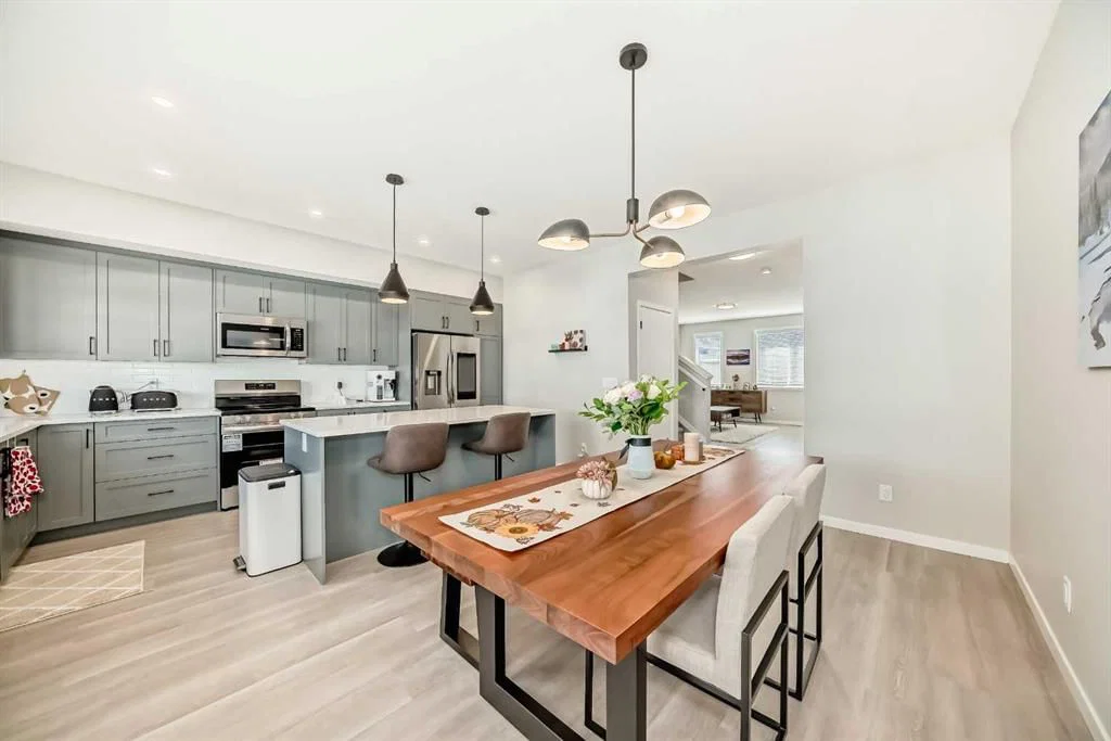 640 Copperstone Manor SE, Calgary — photo 5 of 44
