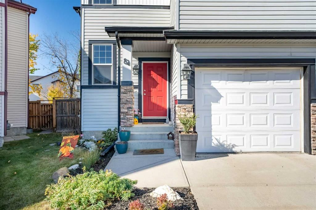 84 Everridge Villas SW, Calgary — photo 5 of 36