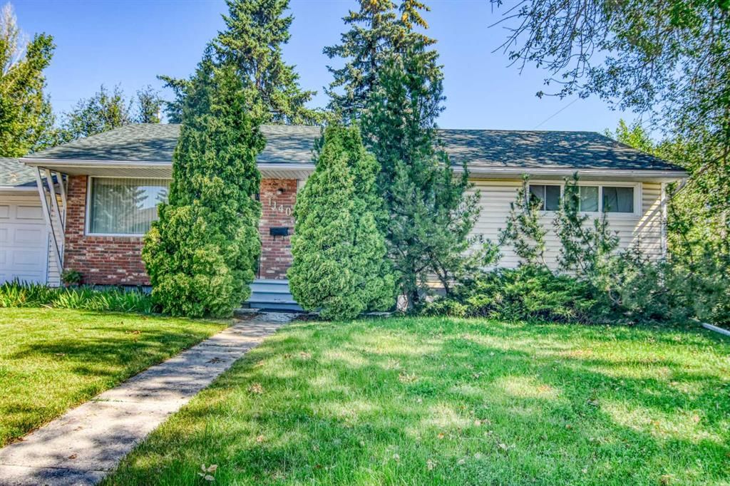 1140 Trafford Drive NW, Calgary — photo 3 of 23