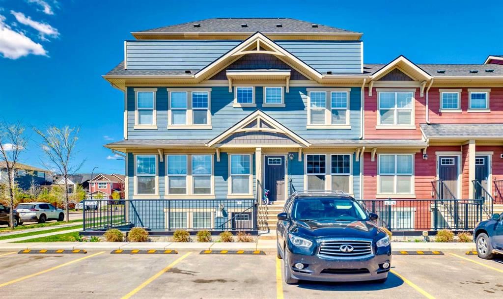 109 Cranbrook Square SE, Calgary — main listing photo