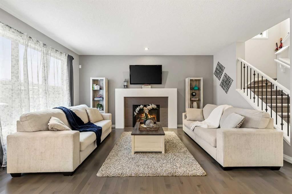 154 Masters Point SE, Calgary — photo 3 of 38