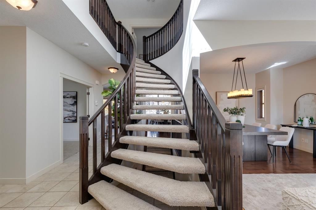 114 Tuscany Summit Grove NW, Calgary — photo 3 of 50