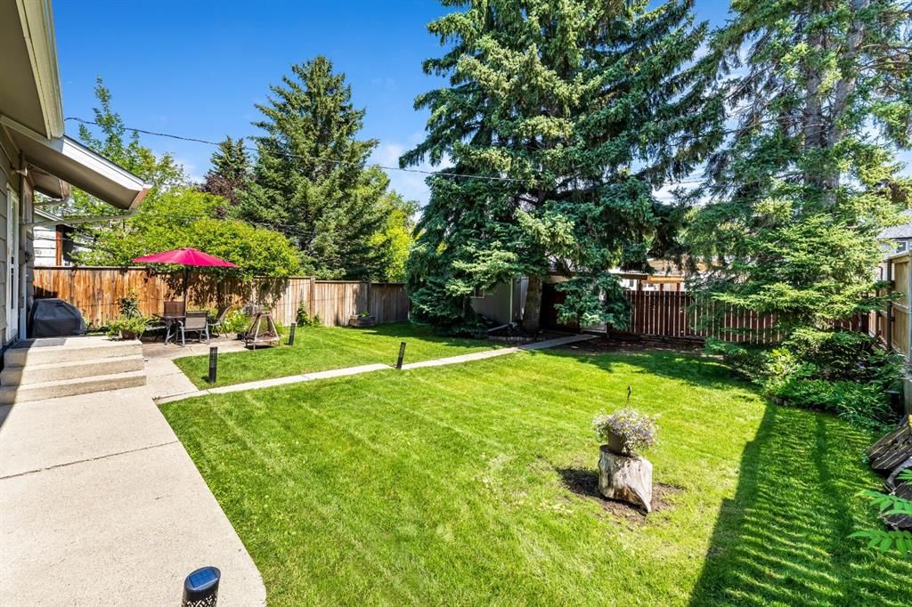 2616 28 Street SW, Calgary — photo 5 of 35