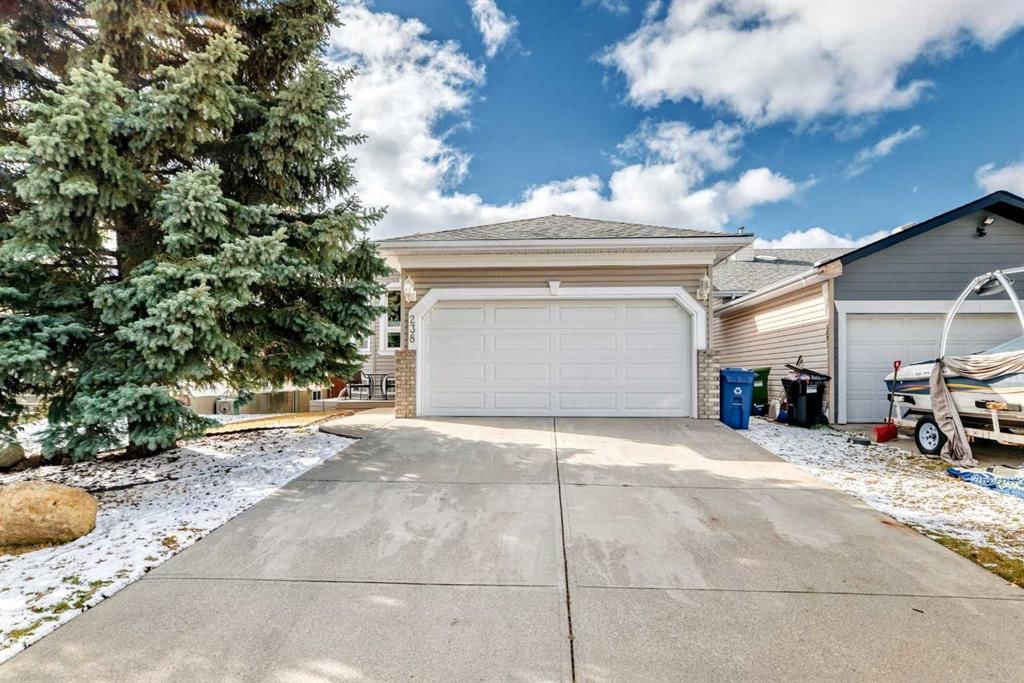 238 Citadel Hills Circle NW, Calgary — main listing photo