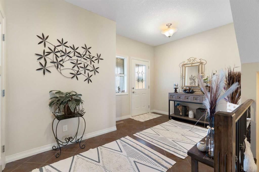 87 Panamount Common NW, Calgary — photo 4 of 41