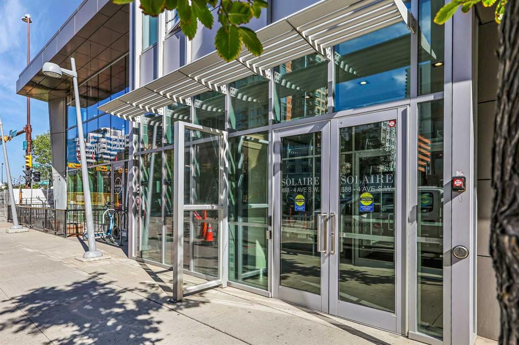 1708, 888 4 Avenue SW, Calgary — photo 2 of 39