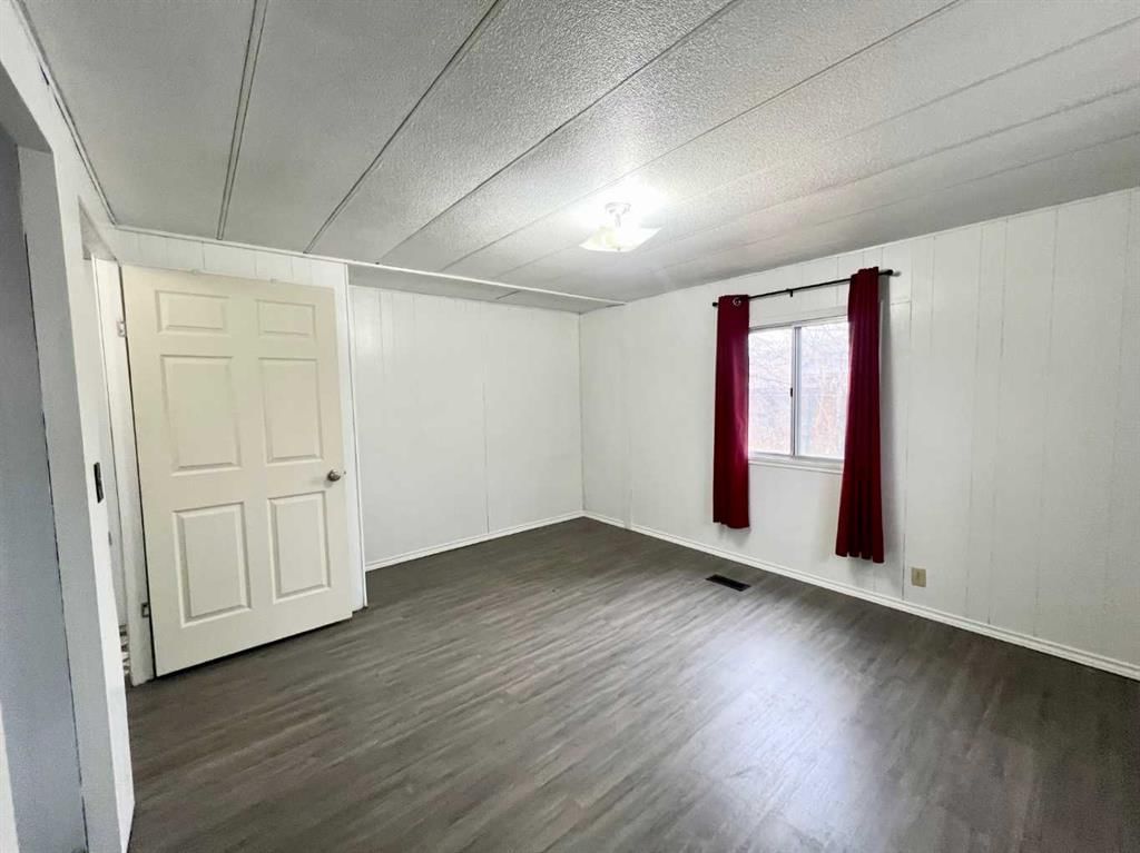 239, 3223 83 Street NW, Calgary — photo 5 of 18
