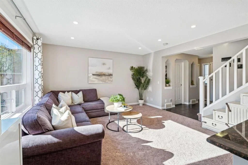 60 Sage Hill Point NW, Calgary — photo 3 of 23