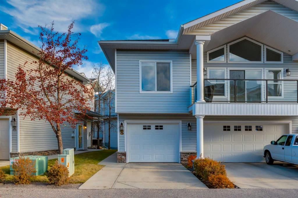 105 Rocky Vista Terrace NW, Calgary — photo 2 of 38
