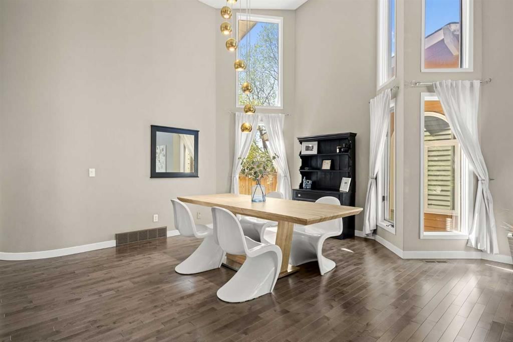 34 Sunhaven Link SE, Calgary — photo 3 of 50