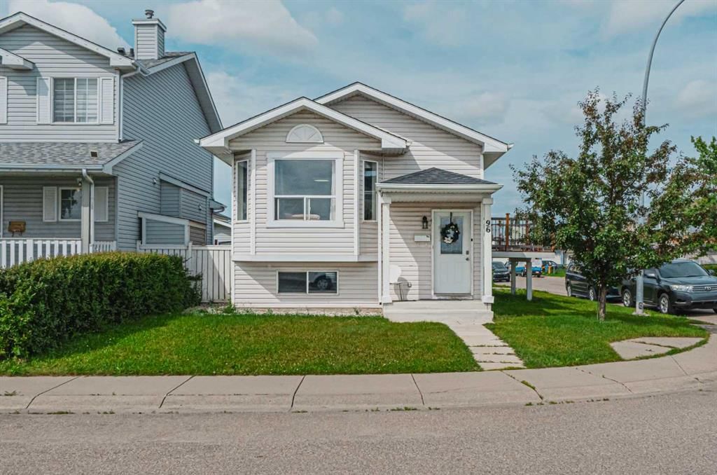 96 Appleside Close SE, Calgary — main listing photo