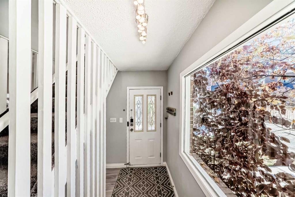 614 Centre A Street NW, Calgary — photo 4 of 50