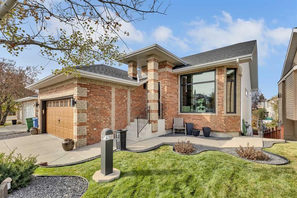 188 Citadel Park NW, Calgary — photo 2 of 50