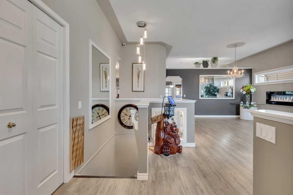 188 Citadel Park NW, Calgary — photo 4 of 50