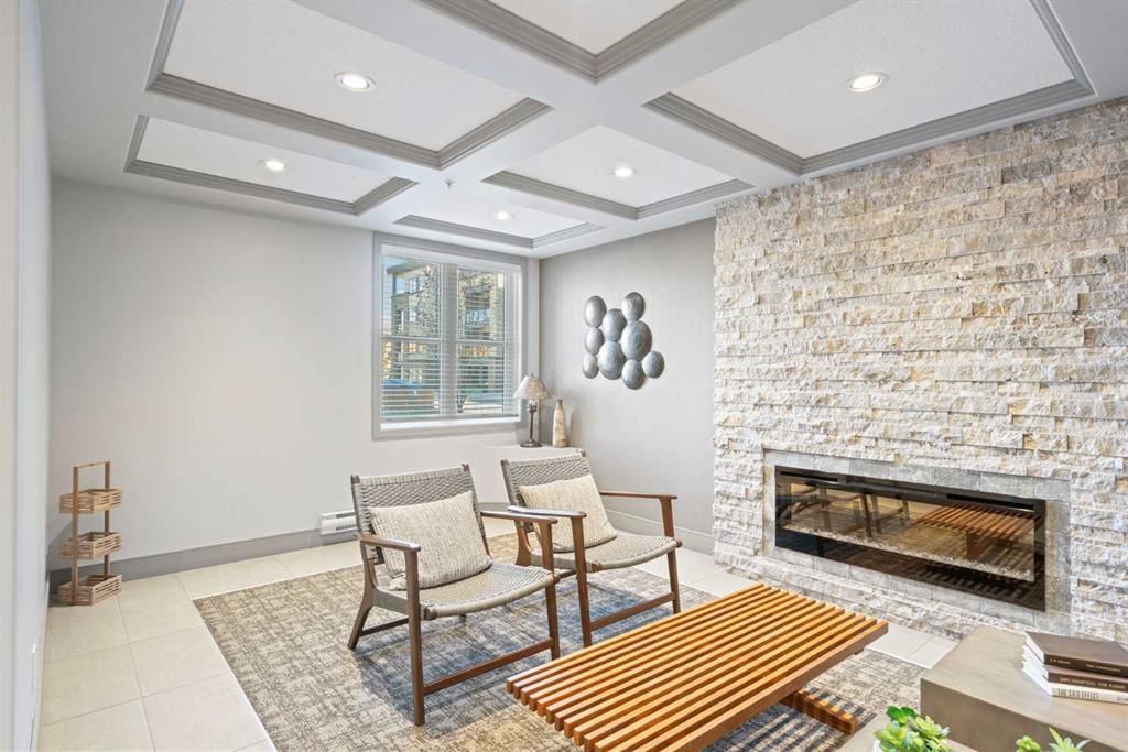 2204, 80 Greenbriar Place NW, Calgary — photo 3 of 42