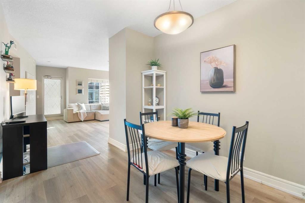 1806, 920 5 Avenue SW, Calgary — photo 4 of 32