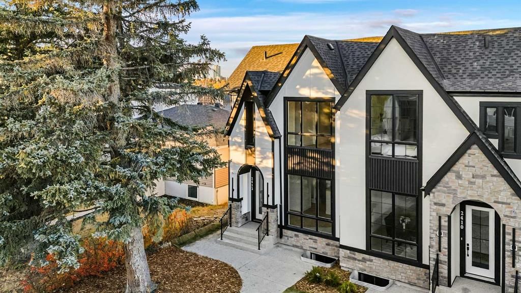 2412 29 Avenue SW, Calgary — photo 2 of 50