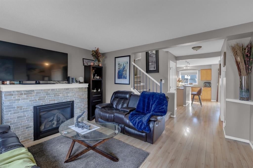 186 Everglen Rise SW, Calgary — photo 5 of 36